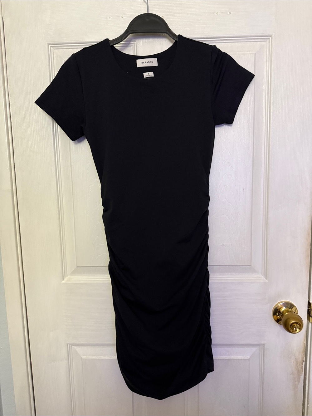 Aritzia Babaton Bodycon Contour Ruched Midi Dress